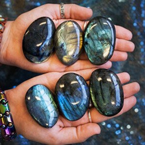 new-labradorite-stone